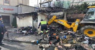 Beykoz’da ayakkabı mağazası alev alev yandı