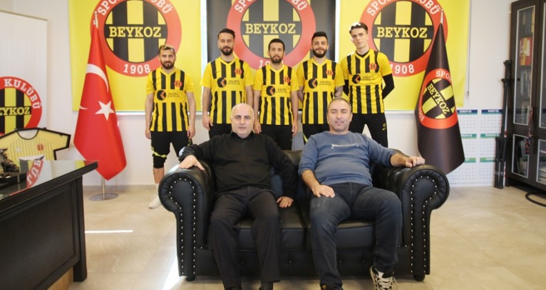 Beykoz 1908 5 futbolcuyu kadrosuna kattı